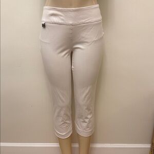 Lisette L Montreal Slimming Capri Pants Size 4 Classic Comfortable Stretch